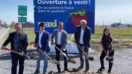 Début de la construction du Maxi à Huntingdon