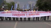 Ankara'da 1 Mayıs kutlamaları: Örgütlü mücadele ile bütün sorunlar aşılacaktır