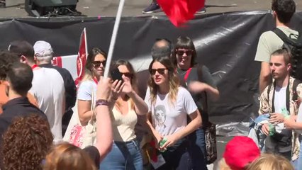 Seis ministros se unen a las marchas del 1 de mayo y llaman a un acuerdo para subir los salarios