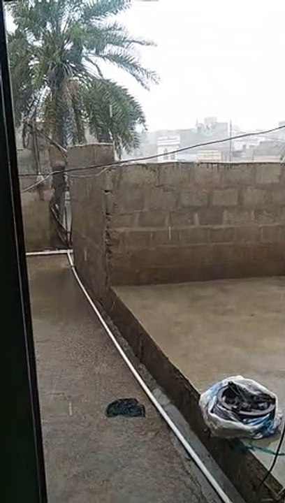 Karachi me Barish