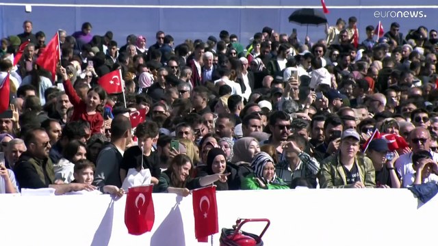 Ερντογάν: Παρουσίασε νέo μαχητικό αεροσκάφος με αναφορές στην τουρκική εισβολή στην Κύπρο