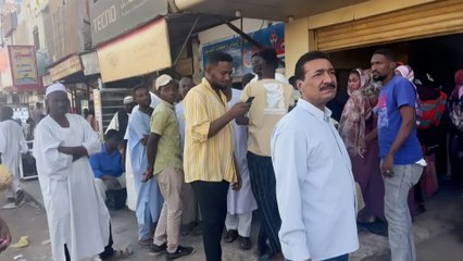 مستغلين الهدنة.. جانب من معاناة المدنيين السودانيين في توفير حاجاتهم اليومية