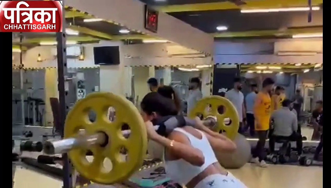 वीडियो देखें: रायपुर की गर्ल्स और वुमेंस बनीं जिम लवर्स