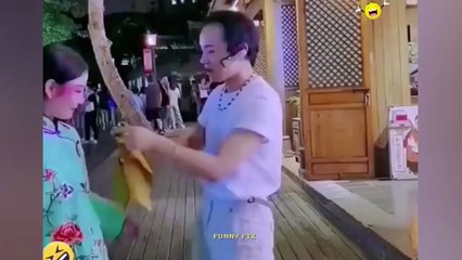 Random Funny Videos _Try Not To Laugh Compilation _ Cute People And Animals Doing Funny Things #17 (1)
