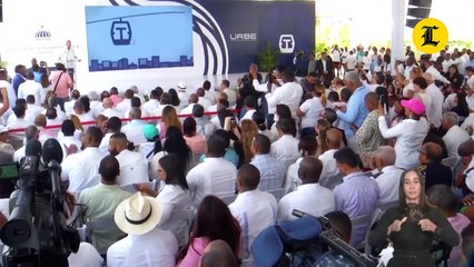 ABINADER INAUGURA TELEFÉRICO, DICE SERÁ GRATIS PARA ESTUDIANTES