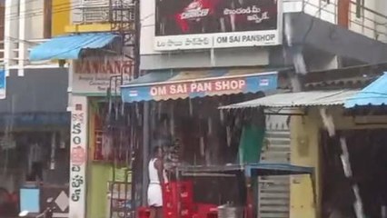 వరంగల్: జిల్లాలో ఉరుములు, మెరుపులతో భారీ వర్షం.. జాగ్రత్త..!