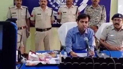 टीकमगढ़: सोने के तस्कर पुलिस के हत्थे चढ़े, बड़ी मात्रा में सोना बरामद