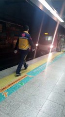 Marmaray'da intihar girişimi