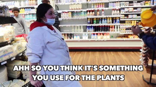 GIVING STRANGERS $100 IF THEY CAN GUESS THIS ITEM! SOCIAL EXPERIMENT