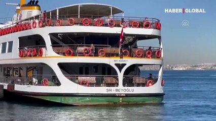 İstanbul'da Şehir Hatları vapurlarında eylem sürüyor