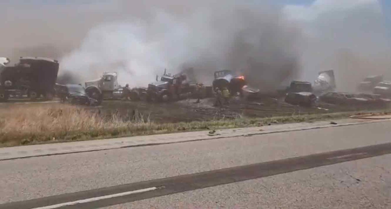 Tempestade de areia provoca acidente com pelo menos 6 mortes nos EUA