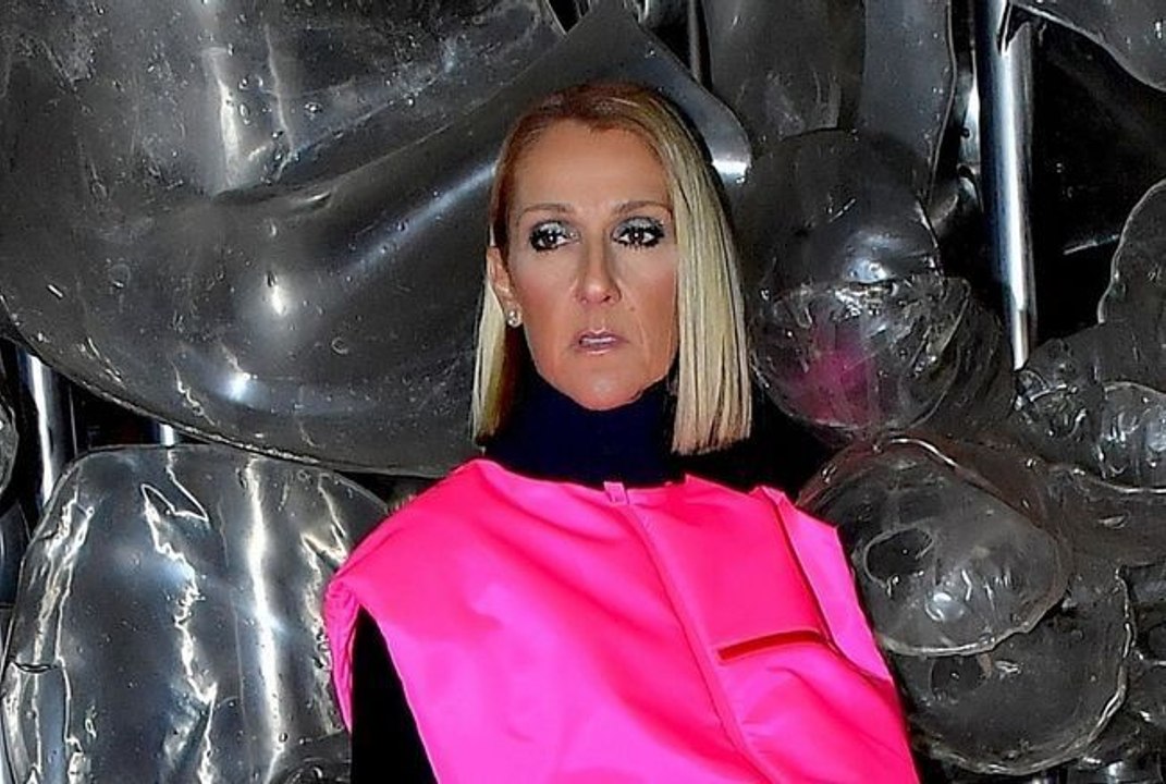 Céline Dion malade : paralysée, « bloquée sur une chaise »… Nouvelles révélations inquiétantes sur le trouble dont souffre la chanteuse