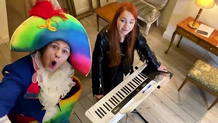 ШОУ "ДОМ" - ГЛАВА №2 "ПИШЕМ ЛЕТНИЙ ХИТ"