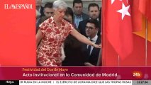 El momento en el que se impedía al ministro Bolaños acceder a la tribuna de honor en los actos del 2 de Mayo