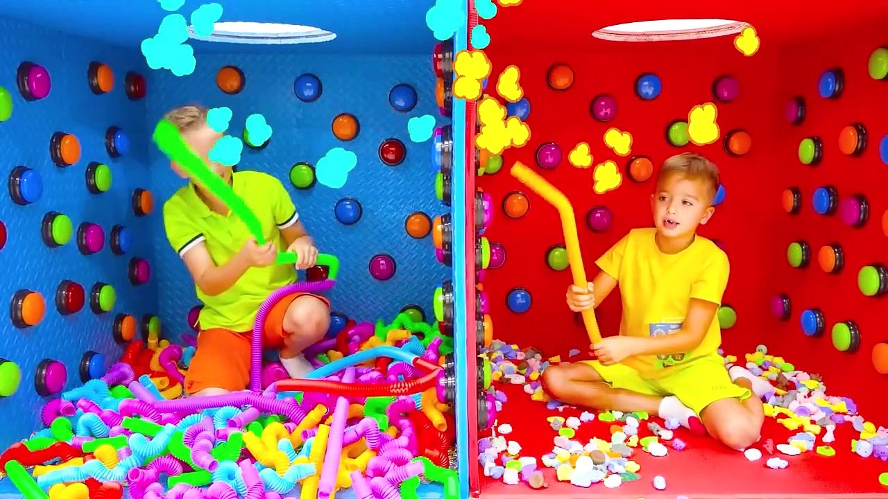 1000 Mystery Buttons and more funny challenges with Vlad and Niki
