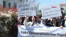 Zam protestosu: Vakıf üniversitesi öğrencileri eylem yaptı