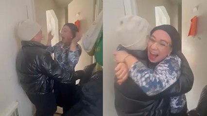 I visited my sister after 5 years...Her reaction was priceless!