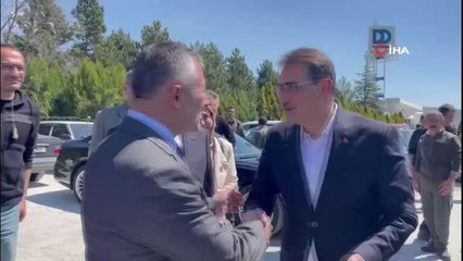 Bakan Dönmez: "Avrupa'nın en büyük güneş santralının malzemelerin büyük bir kısmı Türkiye'de üretildi"