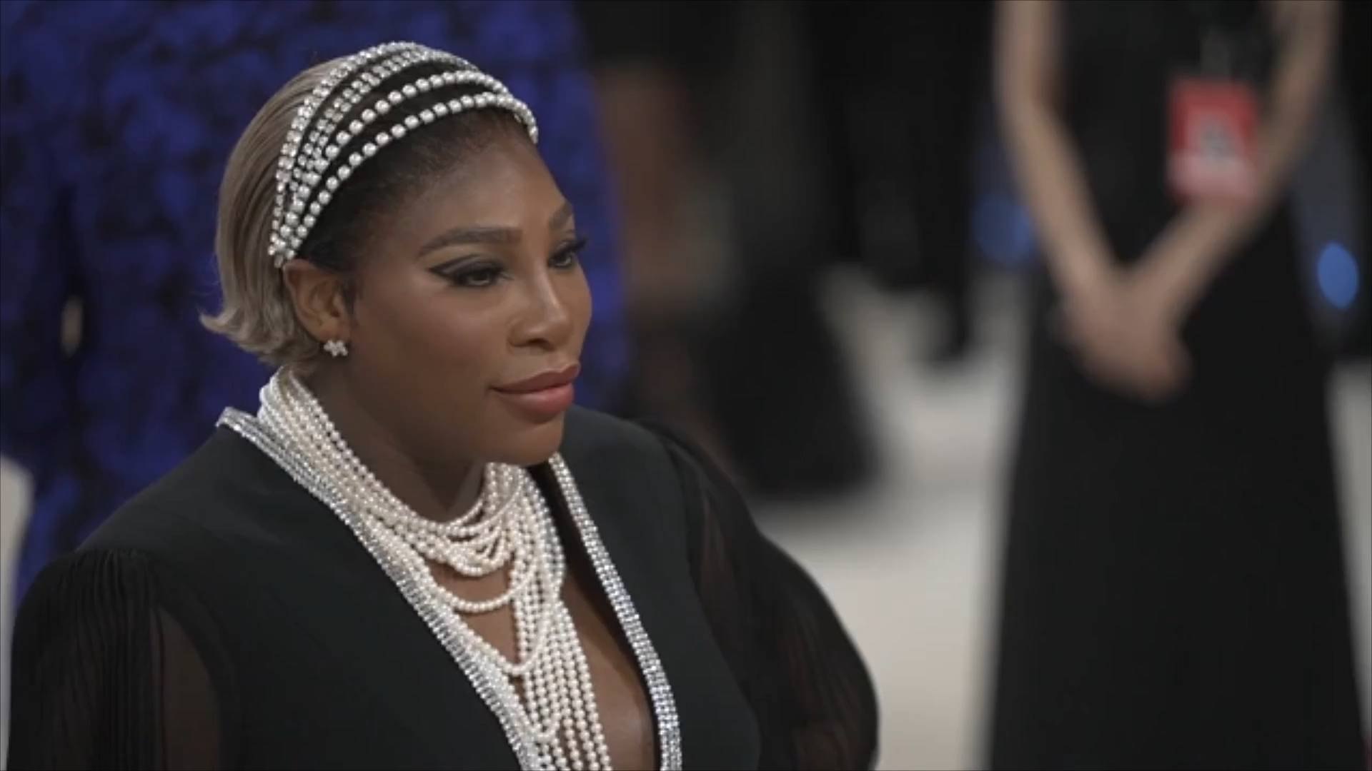 ⁣Serena Williams Reveals Pregnancy at Met Gala