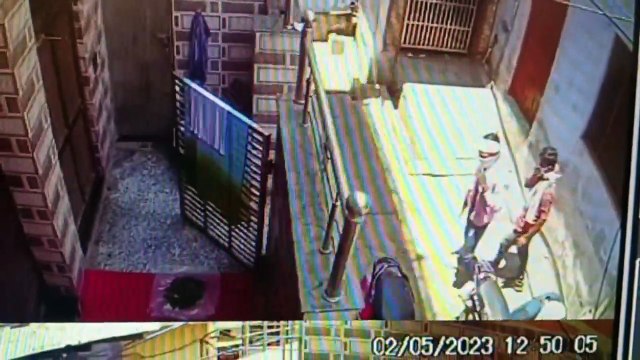 बेखौफ बदमाश...दिनदहाड़े घर में घुसे बदमाश और ऐसी दिया वारदात को अंजाम