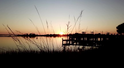 This Small Coastal Town in South Carolina Has Charleston-like Charm Without the Crowds