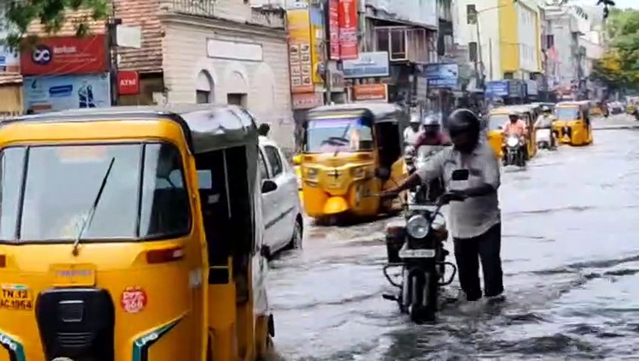 झमाझम बारिश से मौसम सुहाना, गर्मी से भी राहत