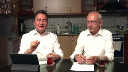 Kemal Kılıçdaroğlu'ndan gece yarısı mutfaktan flaş paylaşım: Ali Babacan ile kamera karşısına geçti