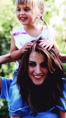 لقطات للأميرة سلمى منذ الطفولة حتى اليوم