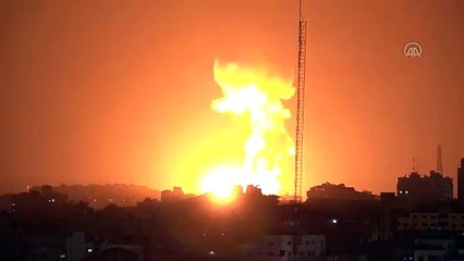 İsrail, Gazze'ye hava saldırısı düzenledi