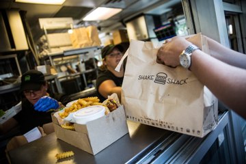 In a World of Fake Meat, Shake Shack's New Veggie Burger Stands Out With Actual Vegetables