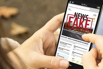 Governistas e oposicionistas divergem nos debates sobre o PL das Fake News.
