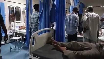 किशोरी व दो की मौत, पांच झुलसे