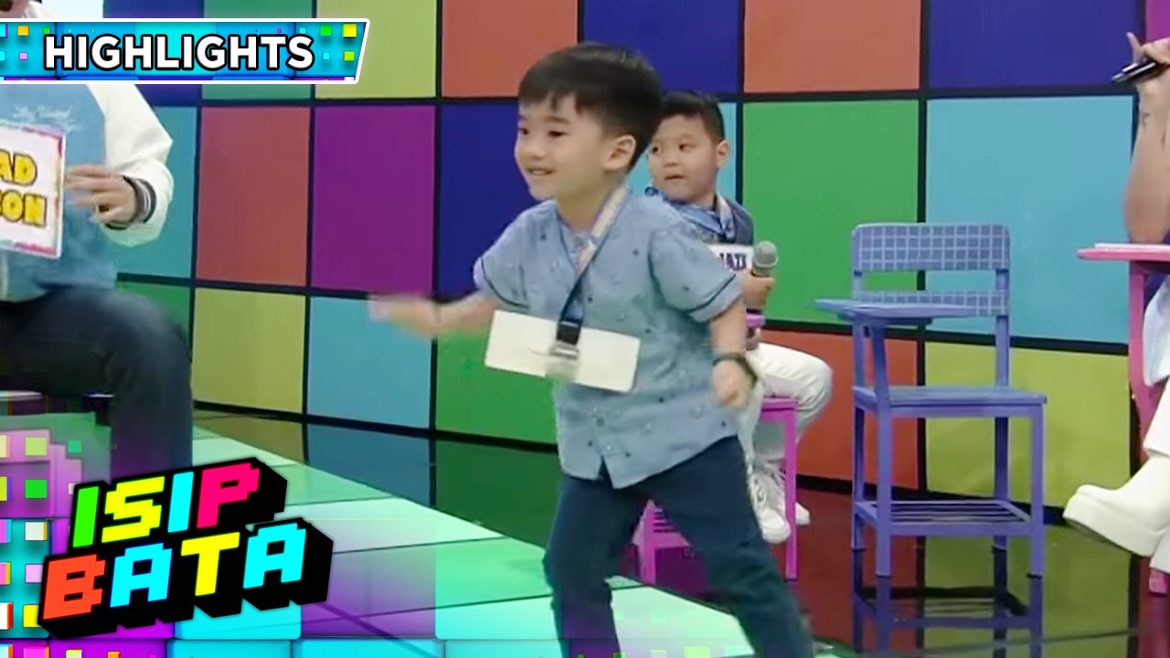 Argus shows off his basketball moves | Isip Bata