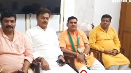 बुलंदशहर: निकाय चुनाव को लेकर भाजपा के पक्ष में वोट मांगने पहुंचे सुरेंद्र नागर