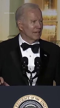 Biden roasts Fox News, Ron DeSantis, and Trump at White House Correspondents' Dinner #Shorts