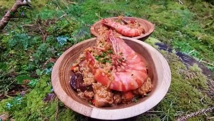 Forest feast... Jambalaya recipe of Shrimp and rice! Relaxing cooking in the forest