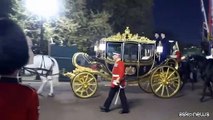 Londra, prove notturne della processione per l'incoronazione di Carlo