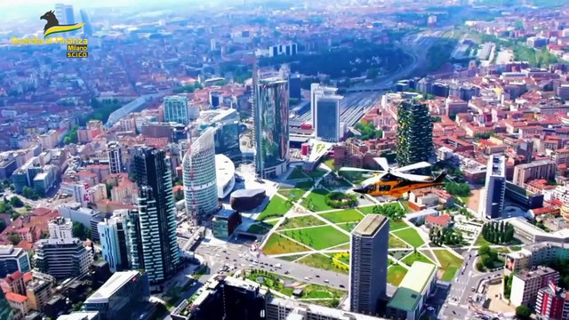 L'operazione Money delivery della Guardia di Finanza contro lo spaccio di droga a Milano