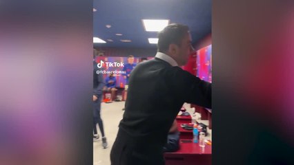 La pillada del Barça a Lewandowski semidesnudo