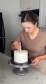 A one tier cake_ Or a two tier cake_  If the filling of the cake is very delicate, I always stack