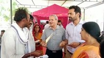 मंत्री मुरारीलाल मीना ने कराया महंगाई राहत शिविर में रजिस्ट्रेशन, संभागीय आयुक्त ने देखी व्यवस्थाएं