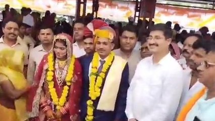 वर को मिली वधू: सामूहिक समारोह में 501 कन्याओं का हुआ विवाह संपन्न