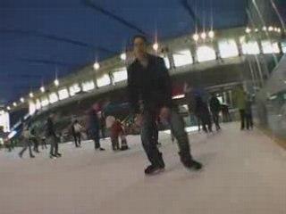 Skyskiper - Just one stop - Patinoire Charlemagne