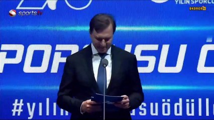 YILIN GILLETTE GİBİ HAREKETİ ÖDÜLÜ: SÜLEYMAN HURMA (KULÜPLER BİRLİĞİ VAKFI)
