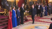 Gustavo Petro se niega a vestir frac en la cena con los reyes de España como símbolo contra las élites y oligarquías