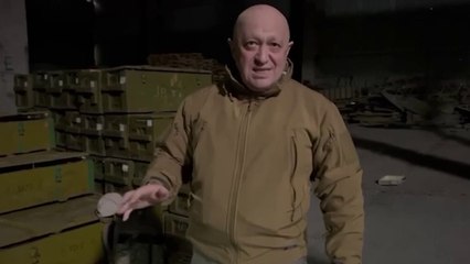 ما قصة الخلاف بين الدفاع الروسية وقوات فاغنر بشأن الأسلحة والذخائر للحرب في باخموت؟