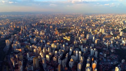 Horizon - 7.7 Billion People and Counting