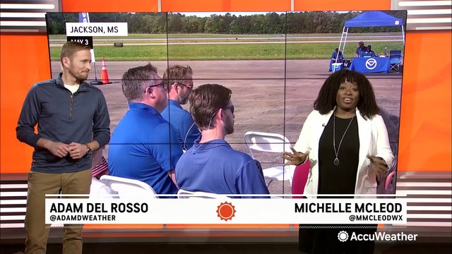 Hurricane Hunters promote hurricane preparedness for students across America