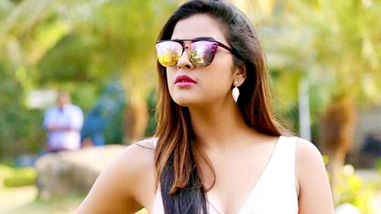 Yamini Singh भोजपुरी फिल्मों में हीरो से भी बड़े किरदार निभाना चाहती हैं