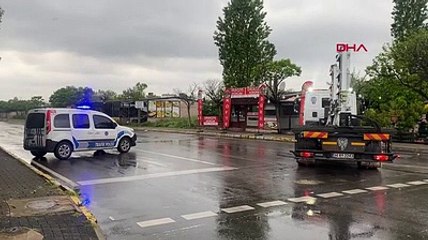 İstanbul'da büyük miting! Bazı yollar trafiğe kapatıldı